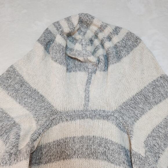 Eddie Bauer Sleepwear Sweater Womens XS S Hooded Cardigan Gray White Striped - Picture 9 of 13